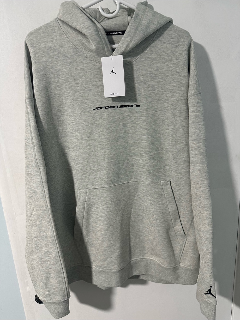 Jordan Men’s Dri Fit Sport Hoop Pullover Hooded Sweatshirt